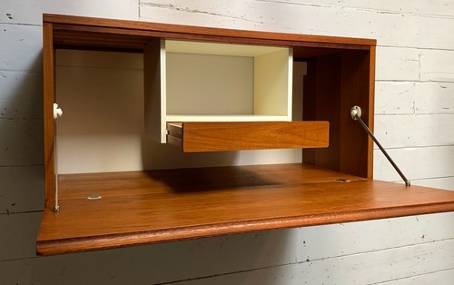 Mid century teak - mid,